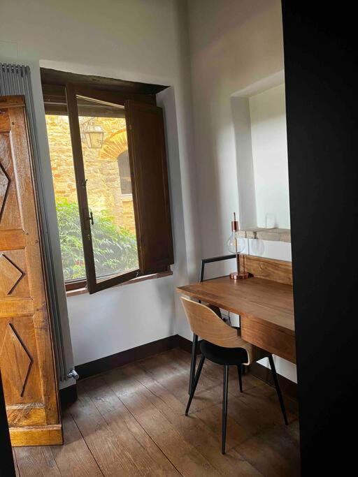 Medieval Tower In Umbria With Swimming Pool Montelagello Exterior foto